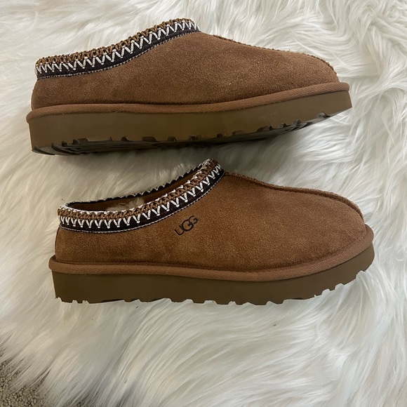 New in Box Ugg Tasman Sandal Shoes size 6 - Picture 8 of 10